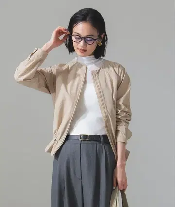 울리치 CITY BOMBER 블루종 베이지