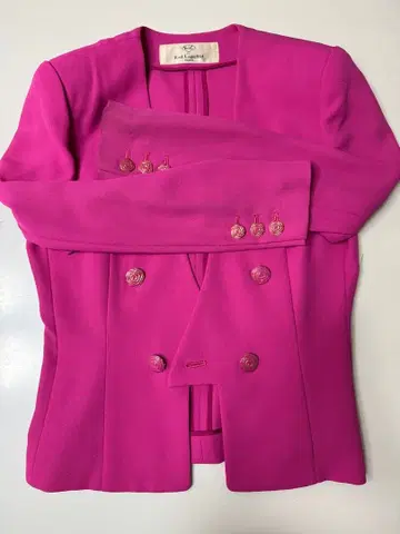 칼 라거펠트 버블 셋업