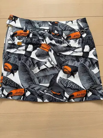 LOUDMOUTH 트로피컬 패턴 스커트 M 사이즈