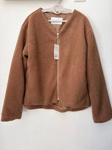 [택 포함 새상품] UNITED ARROWS 보아 숏 자켓