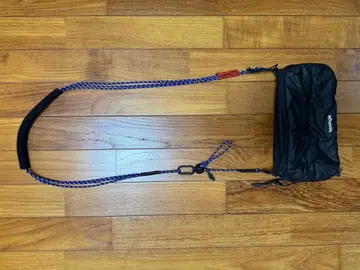 Topologie 보틀 사코슈 Black Puffer