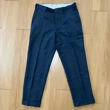 D.C. WHITE 슬랙스