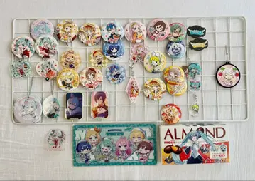 보컬로이드 키링 캔뱃지 세트