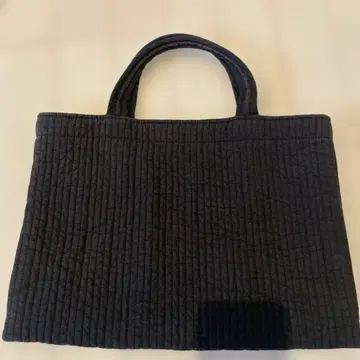 비오는날 밀크 블랙