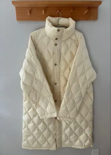 TAION x 프릭스스토어 별주 퀼트 스탠드 카라 롱 다운