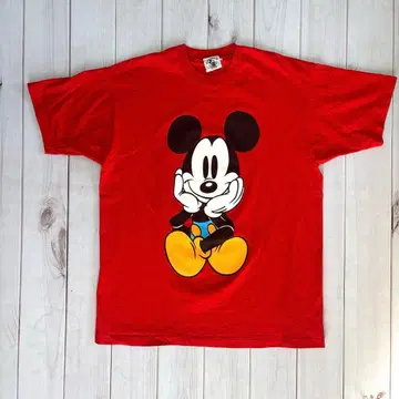 [ 거의 데드스탁 ] Mickey 앉은 미키 T셔츠 L