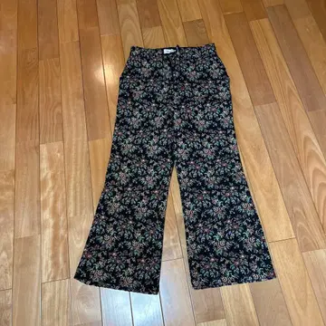 Ray BEAMS 꽃무늬 고블랑 크롭 팬츠 사이즈 0