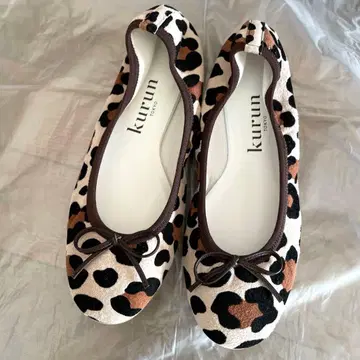 쿠룬 도쿄 23cm 레오파드 무늬