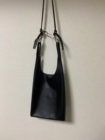 niceness lowe 숄더백