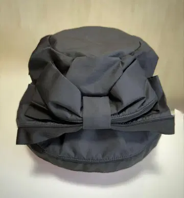 투 비 시크 리본 햇 블랙