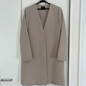 Demi-Luxe BEAMS 베이지 체스터 코트 노카라