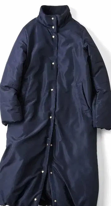 새상품급! 펠리시모 머플러 필요 없는 초 롱 다운 코트 <네이비> L