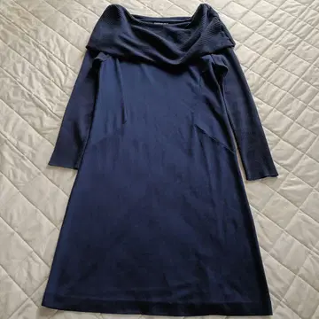 스트로베리 필드 원피스 네이비