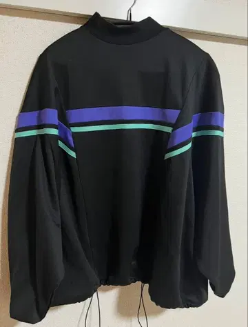 캔디 스트리퍼 하이넥 스포츠 저지 긴팔 [ 레어템 ]