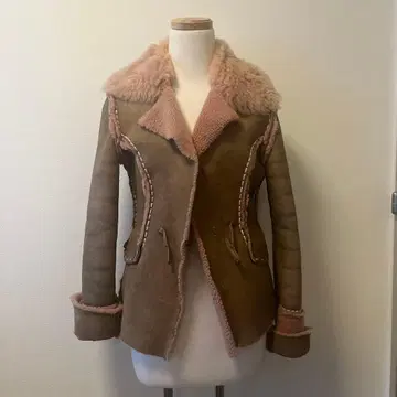 엘마노 쉘비노 무스탕 코트 핑크 베이지 카라 부착 사이즈 38