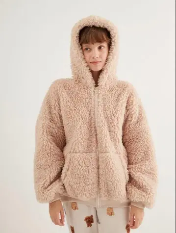 새상품급 젤라또피케 베이지 브라운 후드 부착 보아 자켓