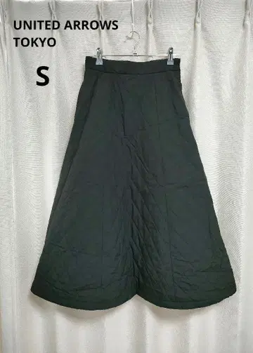 유나이티드 애로우즈 퀼팅 플레어 스커트 블랙