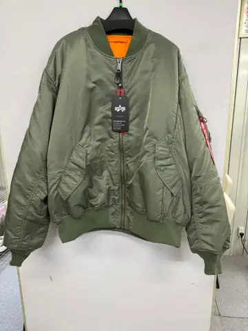 ALPHA INDUSTRIES x MASTERMIND MA-1