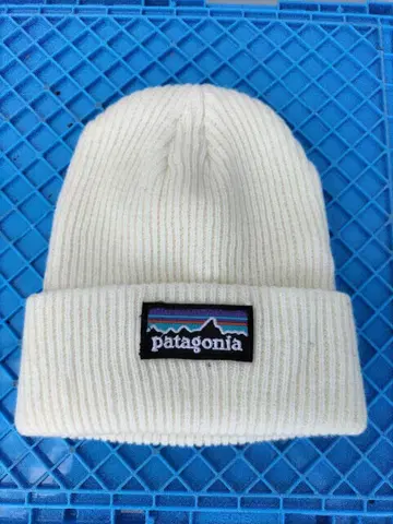 patagonia 니트 모자 아이보리 화이트