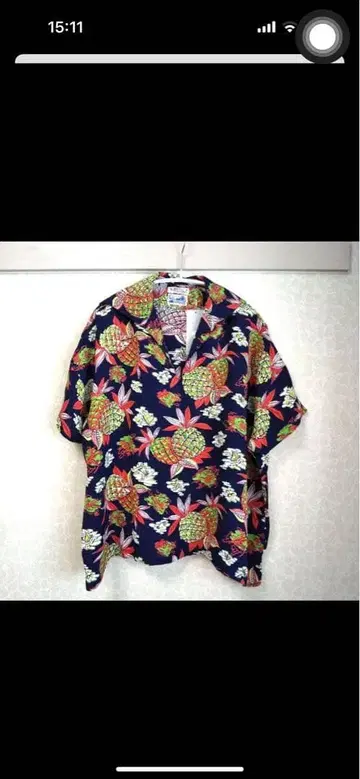 파인애플 패턴 네이비 반팔 셔츠