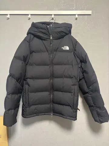 The North Face 블랙 다운 자켓 S