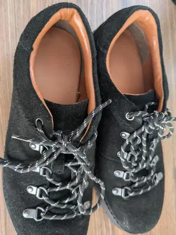 블랙스 에이드 캐주얼 슈즈