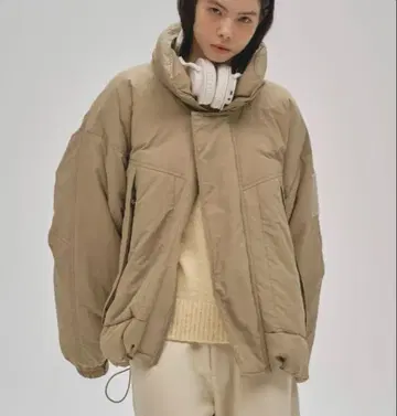 25년 투데이풀 몬스터 다운 재킷