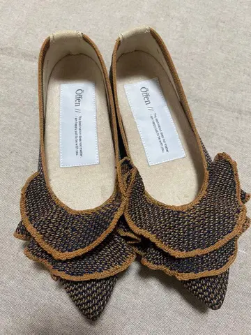 오픈 프릴 플랫슈즈 오픈 카멜&네이비 37