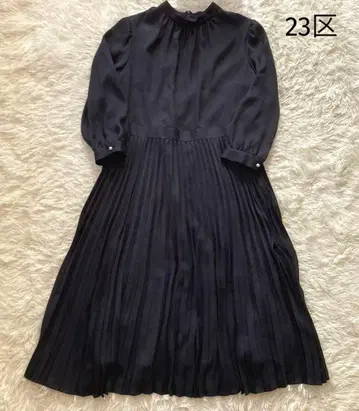 23구 미사용에 가까운 크리스탈 암젠 원피스 플리츠 빅 사이즈