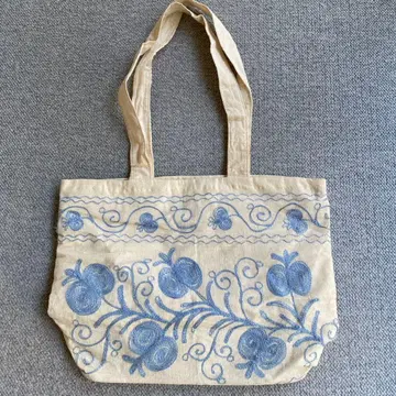 자수 장식 생성색 토트백