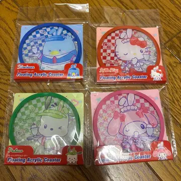 산리오 플로팅 아크릴 코스터 4개 세트