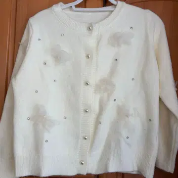 [새상품] 글래머러스 가든 플라워 비쥬 니트 아이보리