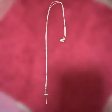 Sienna 크로스 목걸이