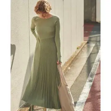 emmi 비대칭 니트 원피스