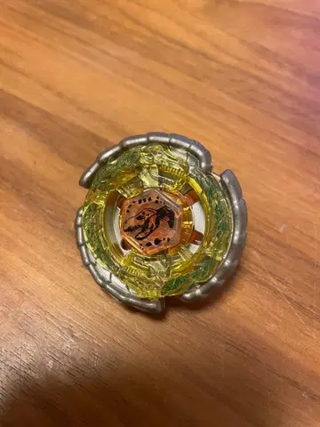 메탈 파이트 베이블레이드 나이트메어 알렉스