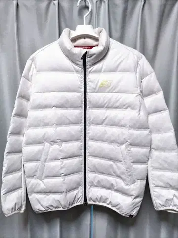 뉴발란스 다운 자켓 올 패턴 화이트