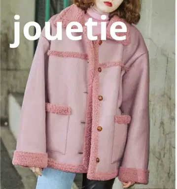 가격 대폭 인하 새상품급 jouetie 런치 코트 무스탕 코트 보아