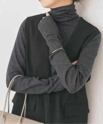 하이넥 풀오버 Spick & Span