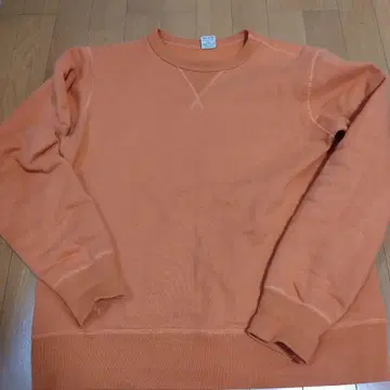 버즈릭슨 오렌지 100% 코튼 맨투맨 새상품급