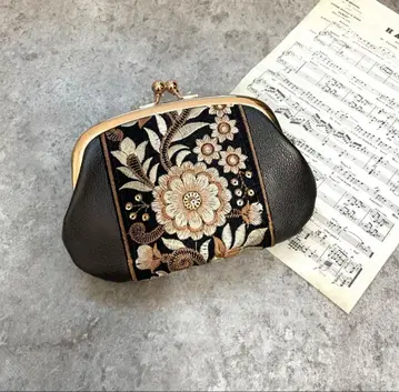 모녀 가마구치 미니 지갑 올리브 브라운 x 인도 자수 리본