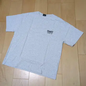FREAK'S STORE PEANUTS 콜라보 그레이 T셔츠 S사이즈