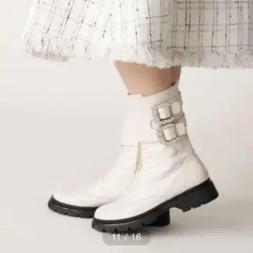 CELFORD 비쥬 버클 벨트 숏부츠