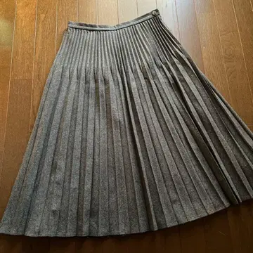 COMPTOIR DES COTONNIERS 그레이 플리츠 스커트