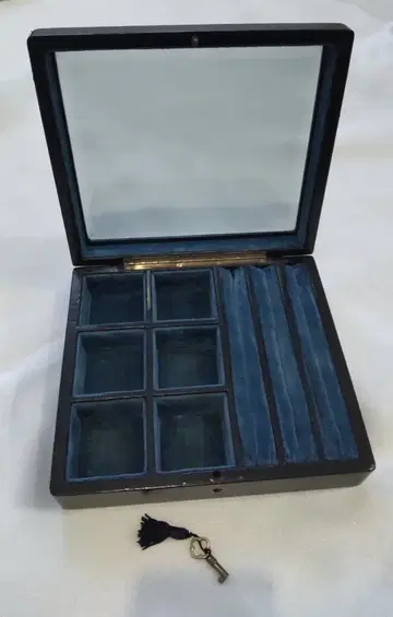 이탈리아 가죽 장식 쥬얼리 박스