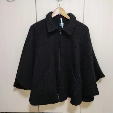 로니 스코츠 판초 블랙