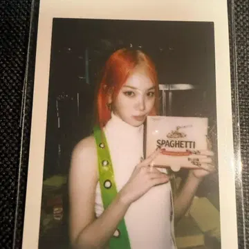 SPAGHETTI Official Merch 구매 혜택 폴라로이드 채원