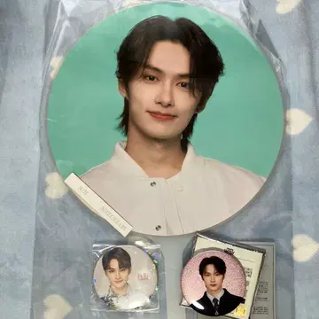 SEVENTEEN FOLLOW AGAIN 부채 캔뱃지 준 세부치