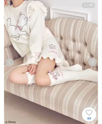 마리 리본 포함 화이트 니하이 삭스 스나이델 홈