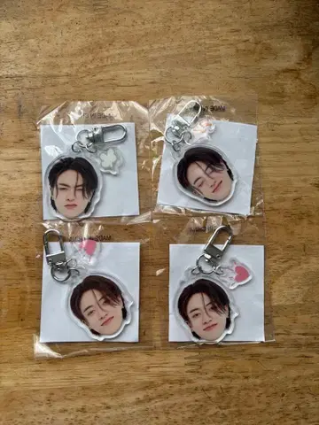 treasure 하루토 얼굴 아크릴 키링
