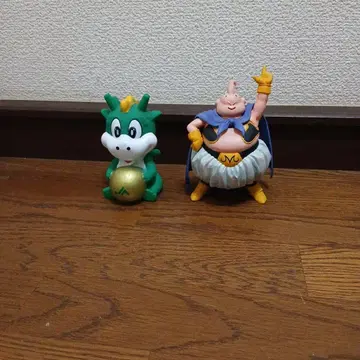 피규어 2체 세트